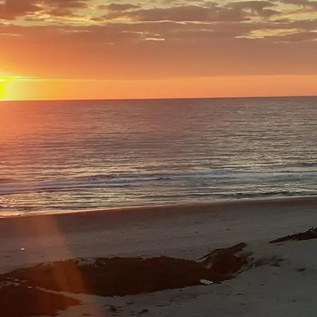 Sunsets 公寓